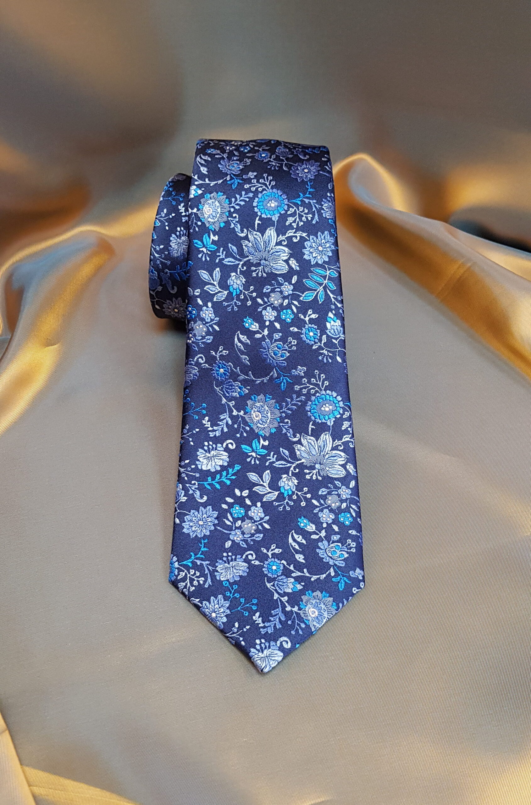 Mid Blue Floral Silk Tie • Hardman & Hemming Tailors